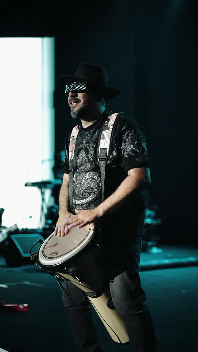 عکس اجرای زنده گروه هیاهو - بخش دوم